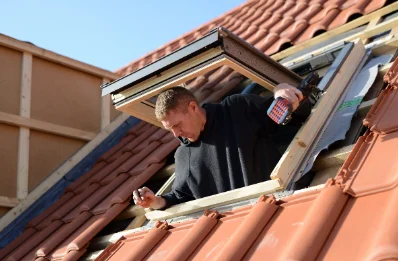 Pose de fenêtres de toit Velux à Authou